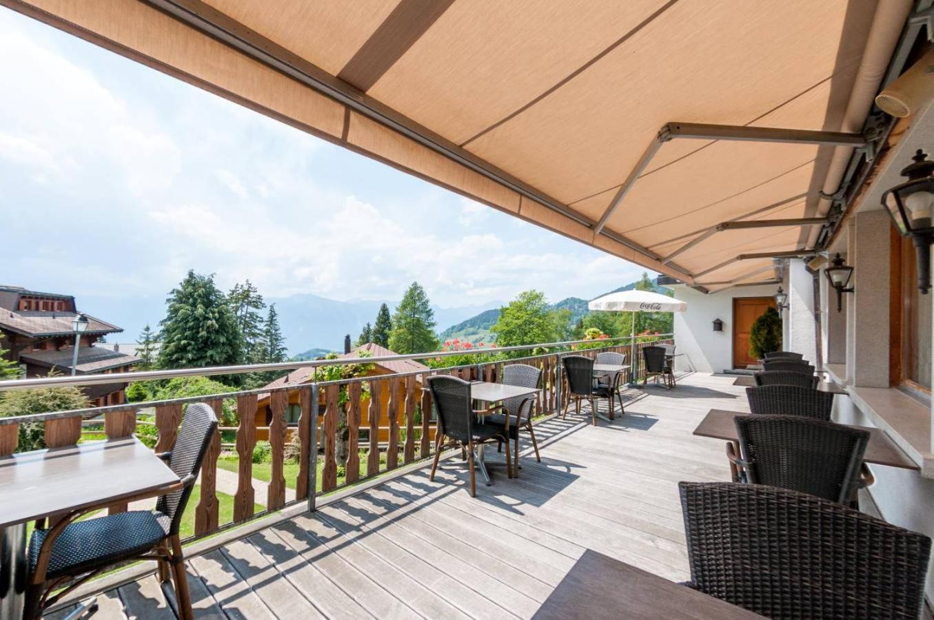 Alpe Fleurie & Restaurant होटल